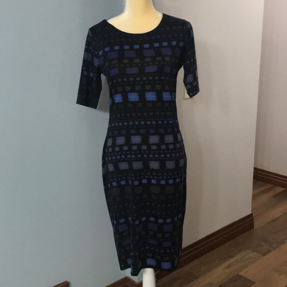LulaRoe Size Medium Julia